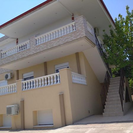 Apartments Vladimir Agios Nikolaos  Buitenkant foto
