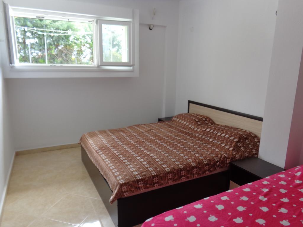 Apartments Vladimir Agios Nikolaos  Buitenkant foto