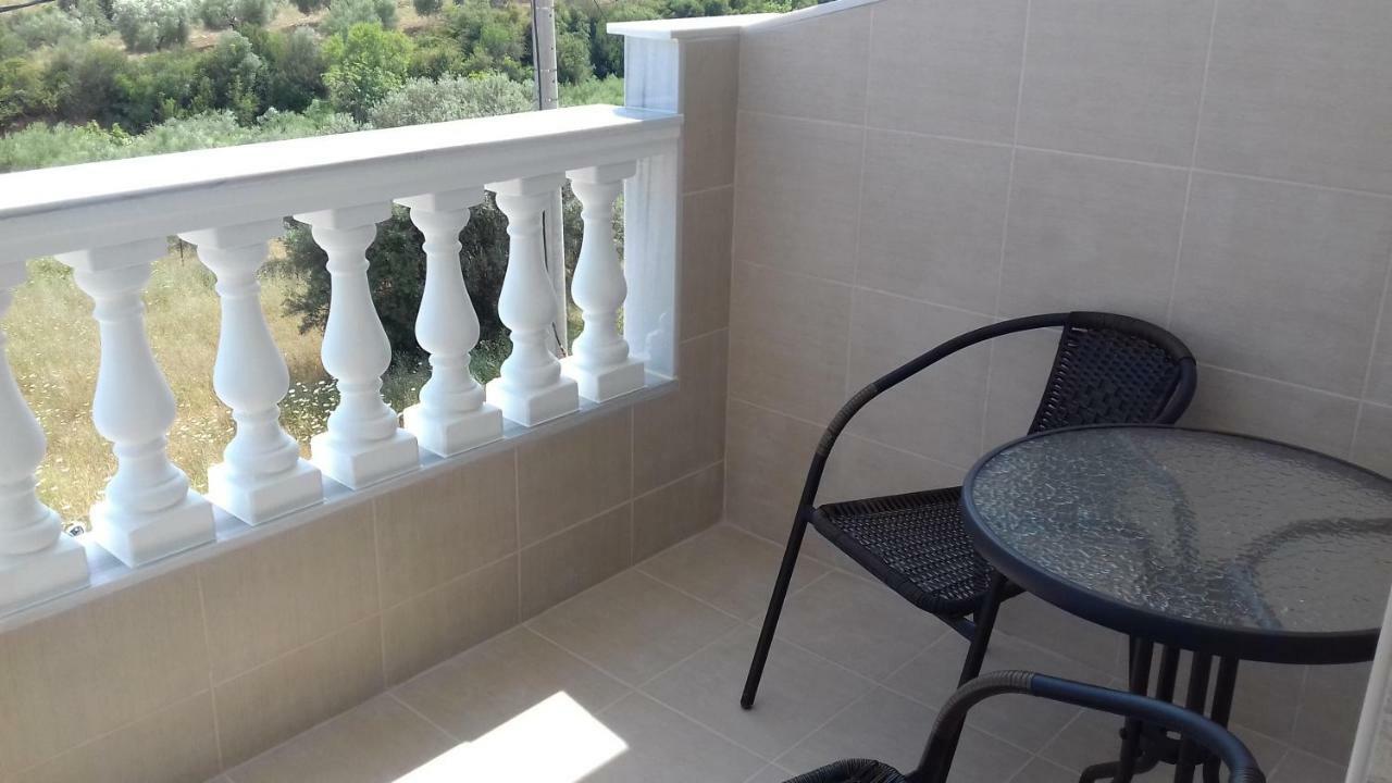 Apartments Vladimir Agios Nikolaos  Buitenkant foto