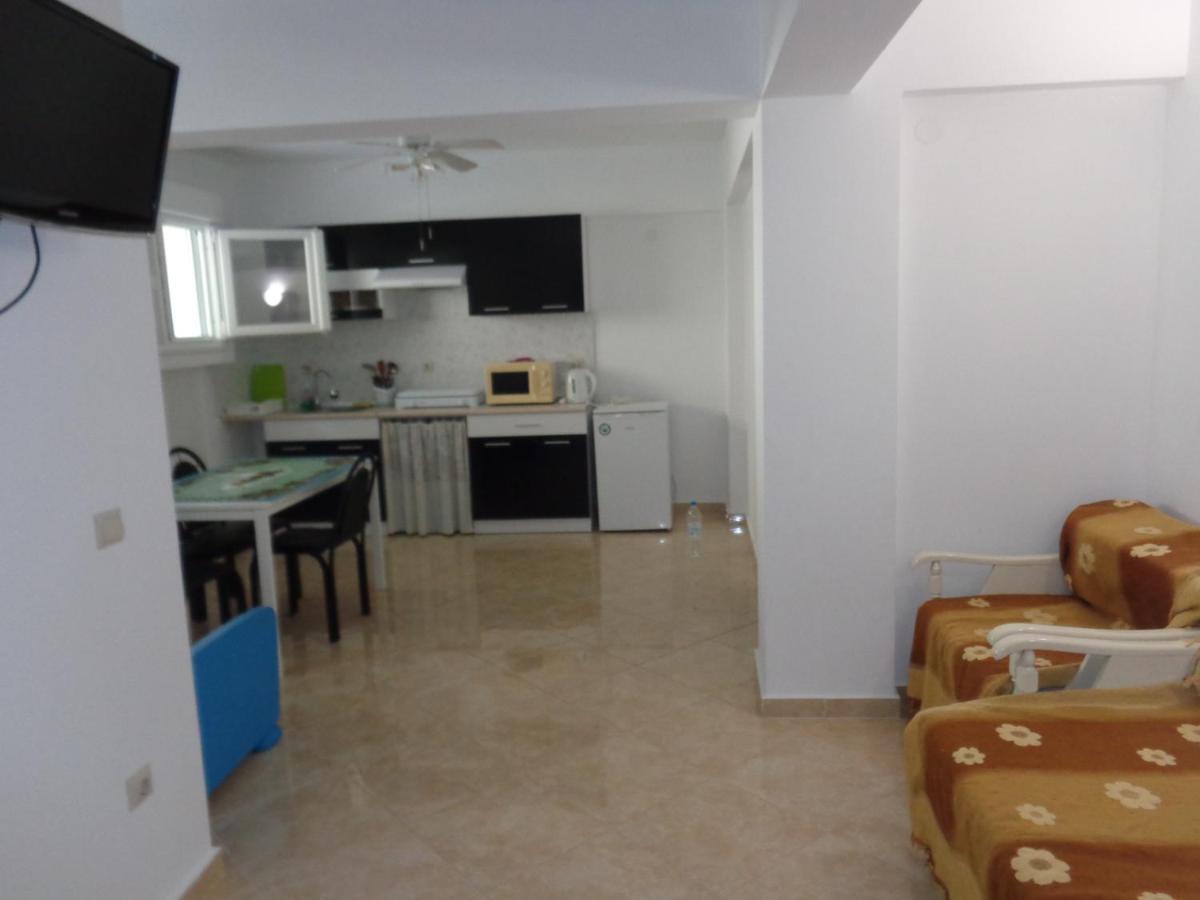 Apartments Vladimir Agios Nikolaos  Buitenkant foto